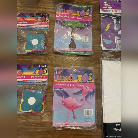 Party supplies, decorations and accessories - Picture 17 of 17